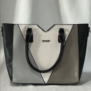Yani J’adore Black and Gray Geometric Tote